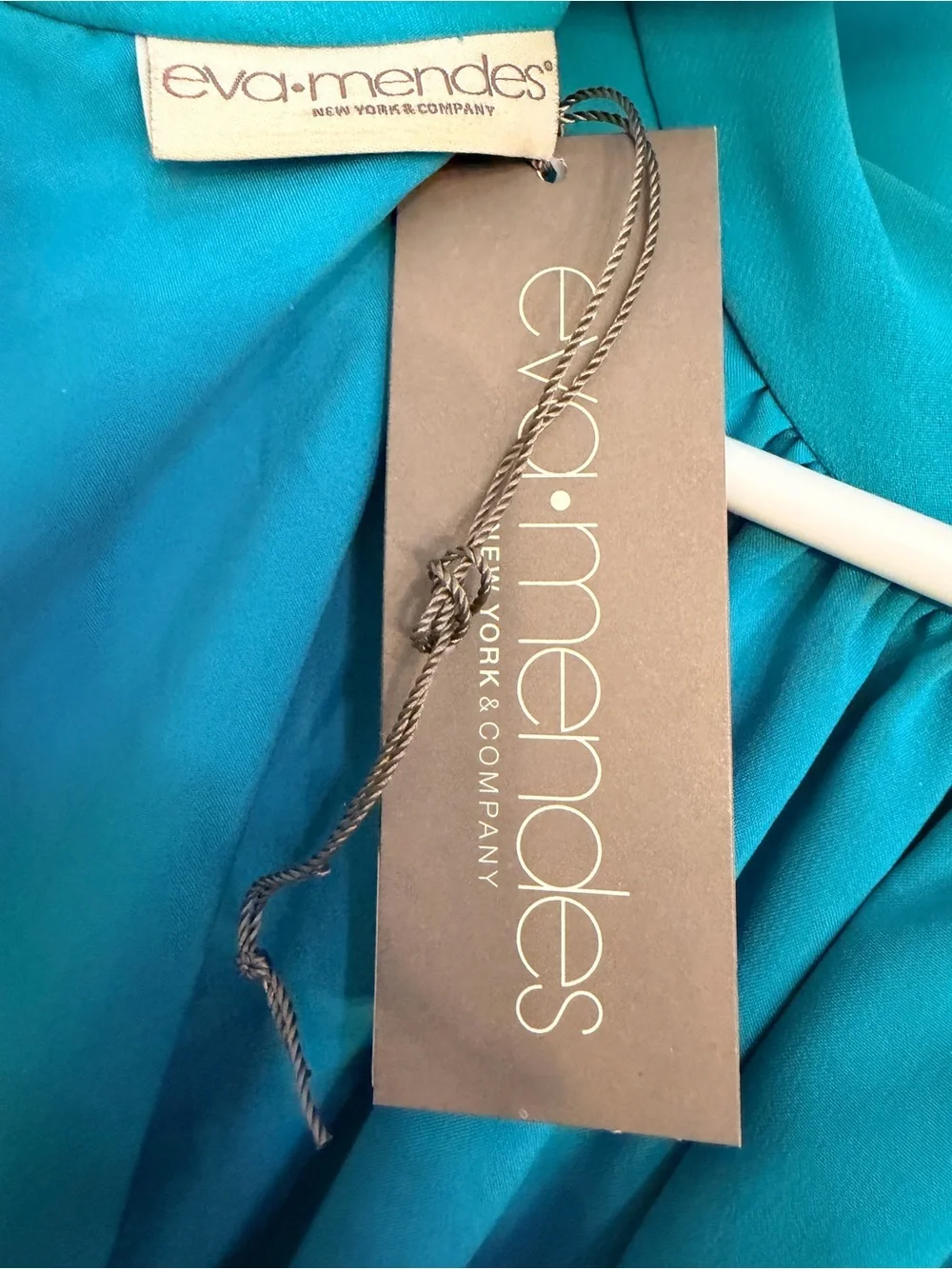 NWT-EVA MENDEZ - NY Collection (NY&C) Sleeveless-Neck Chiffon Dress in Turquoise